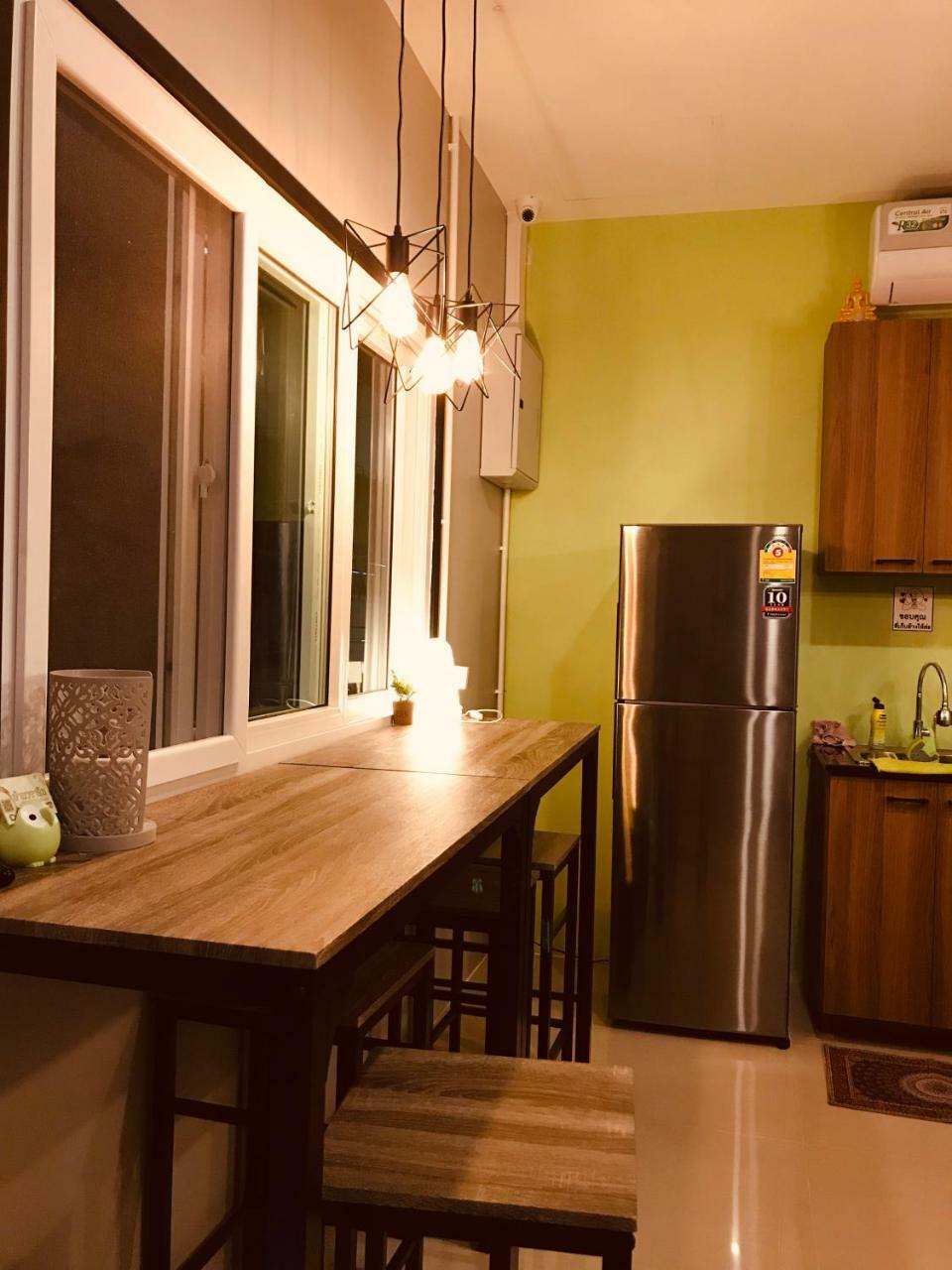 Baan Wararin Hostel Паттая Екстер'єр фото